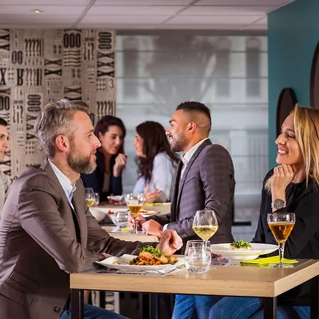 Mercure Paris Porte D'orleans Hotel