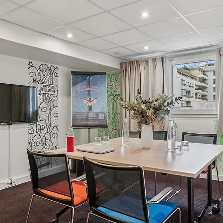 Mercure Paris Porte D'orleans 4*