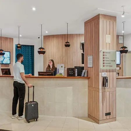 Mercure Paris Porte D'orleans Hotel