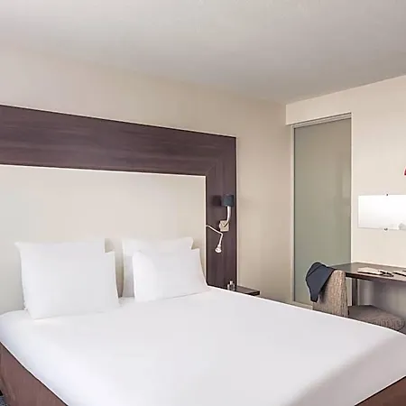 Mercure Paris Porte D'orleans Hotel