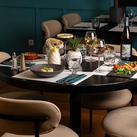 Mercure Paris Porte D'orleans Hotel 4*