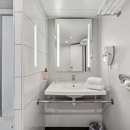 Hotel Mercure Paris Porte D'orleans 4*