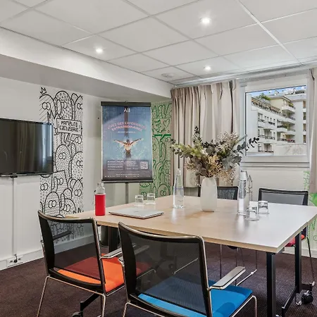 Mercure Paris Porte D'orleans 4*