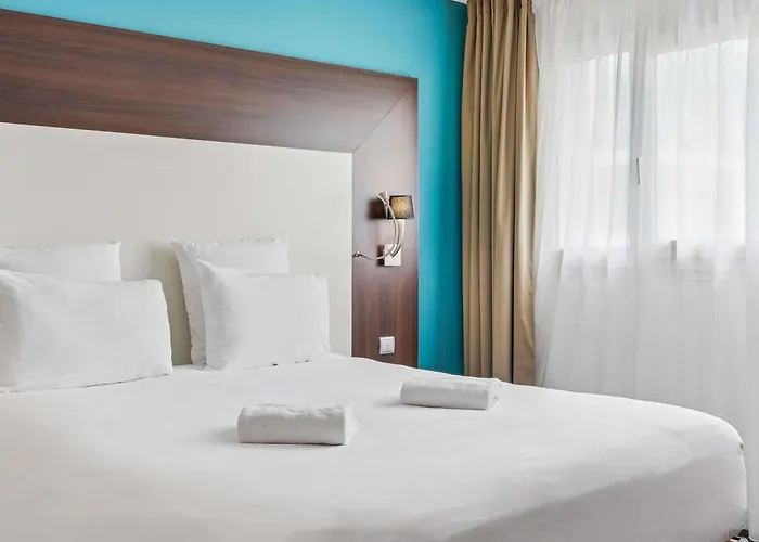 Mercure Paris Porte D'orleans 4*