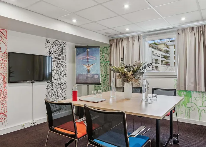 メルキュール パリ ポルト ドルレアン 4*