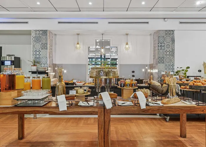 ホテル メルキュール パリ ポルト ドルレアン 4*