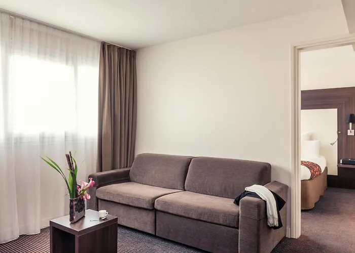 メルキュール パリ ポルト ドルレアン ホテル 4*